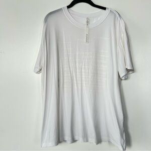 Lululemon White T-shirt